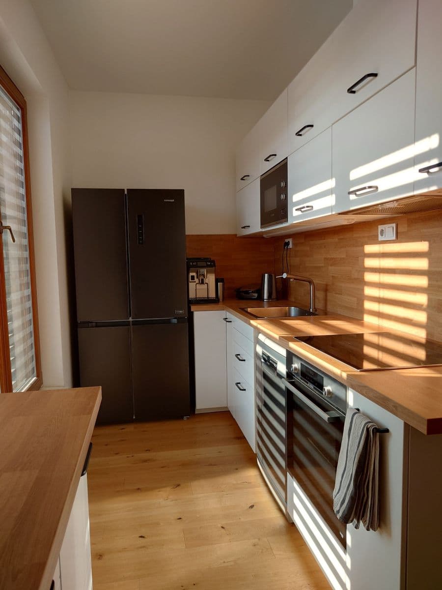 Prodej bytu 3+kk 86 m², Ke Tvrzi, Praha, Praha Prodej bytu 3+kk 86 m², Ke Tvrzi, Praha, Praha