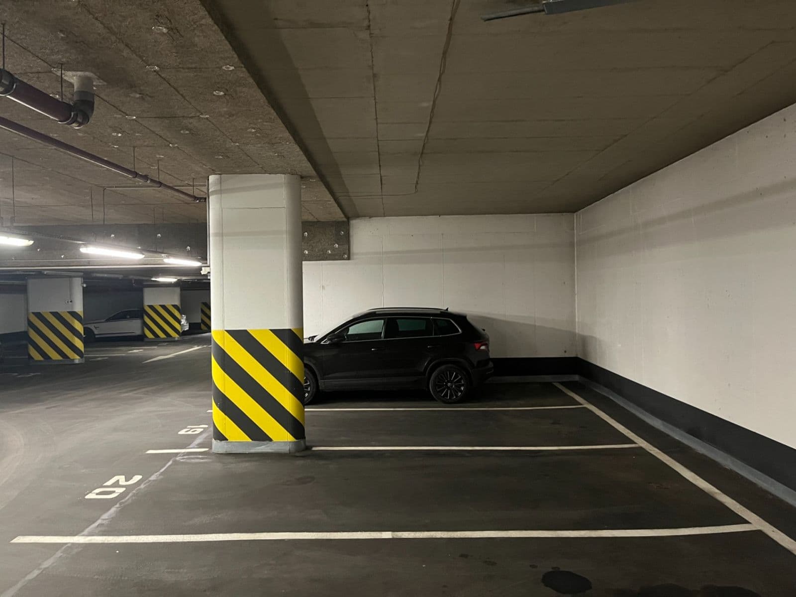 Pronájem garáže 16 m², Karla Engliše, Praha, Praha Pronájem garáže 16 m², Karla Engliše, Praha, Praha