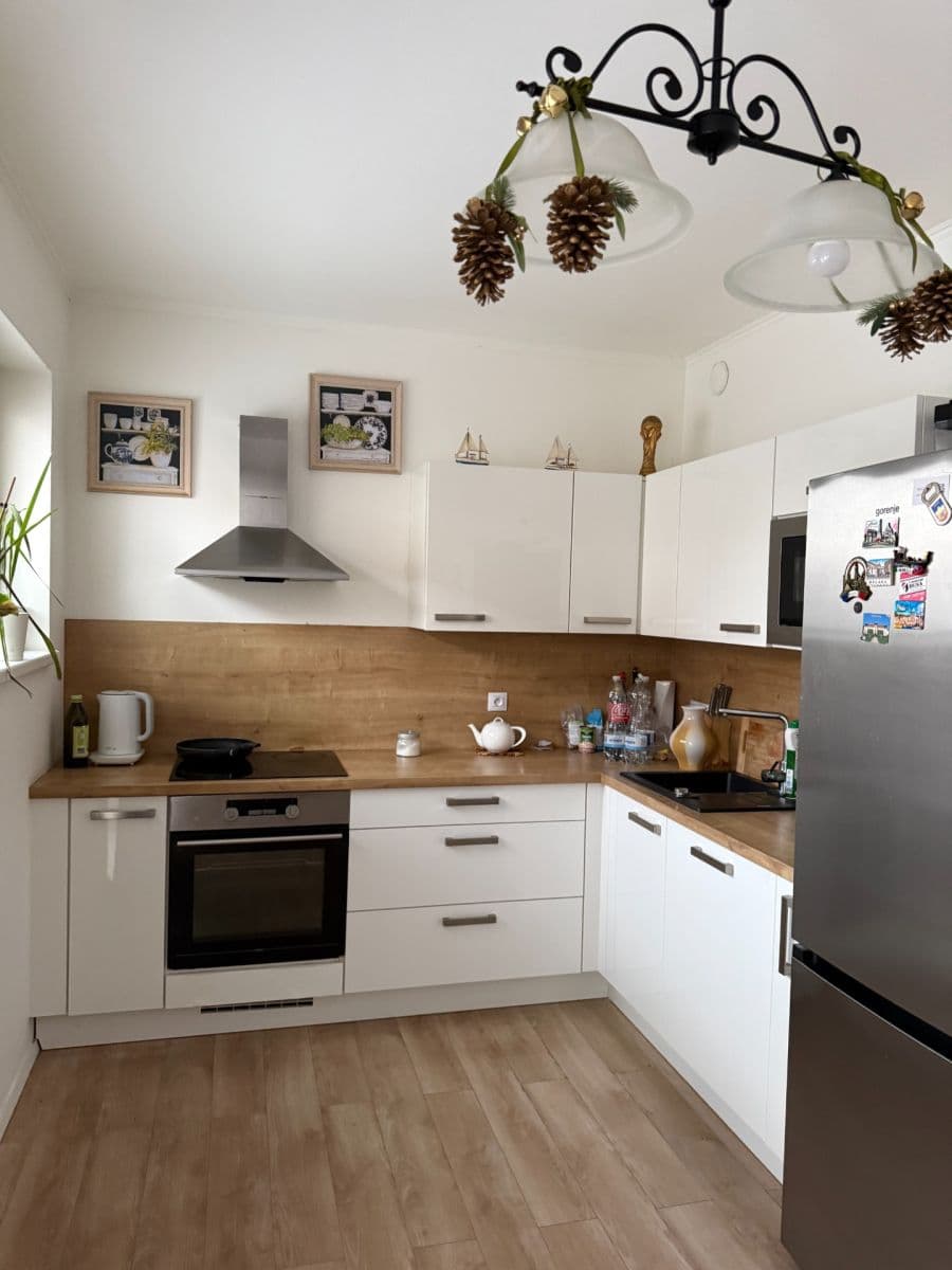 Prodej bytu 4+1 143 m², Pod Harfou, Praha, Praha Prodej bytu 4+1 143 m², Pod Harfou, Praha, Praha