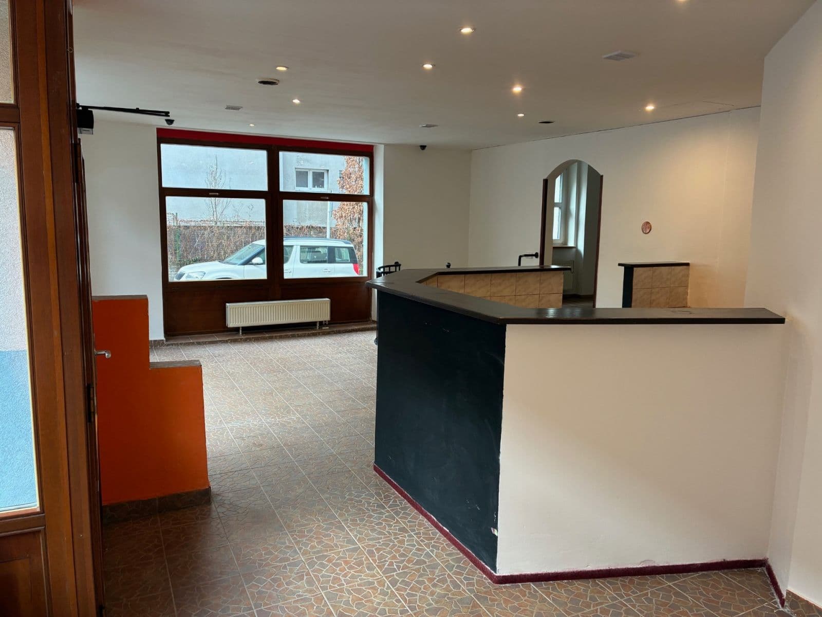 Pronájem nebytového prostoru 141 m², U Jezerky, Praha, Praha Pronájem nebytového prostoru 141 m², U Jezerky, Praha, Praha