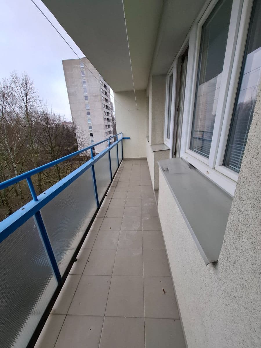 Pronájem bytu 1+kk 36 m², Stavařov, Pardubice, Pardubický kraj Pronájem bytu 1+kk 36 m², Stavařov, Pardubice, Pardubický kraj