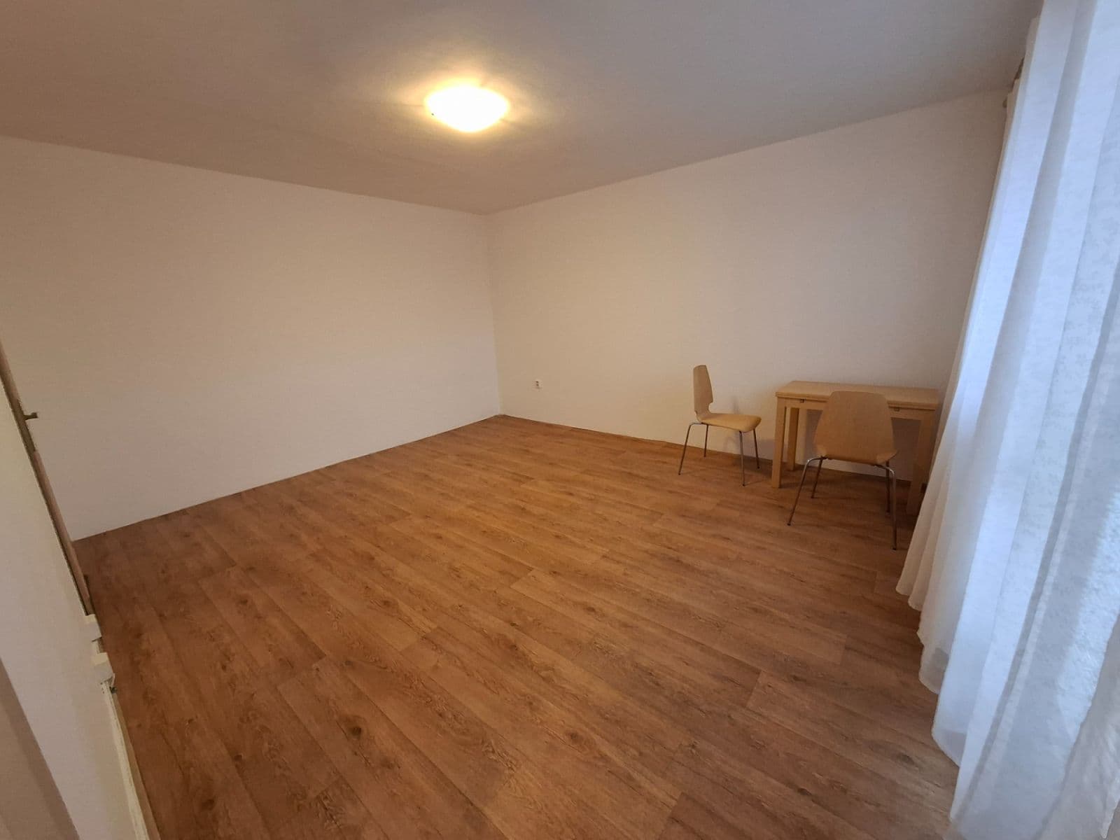 Pronájem bytu 1+kk 36 m², Stavařov, Pardubice, Pardubický kraj Pronájem bytu 1+kk 36 m², Stavařov, Pardubice, Pardubický kraj