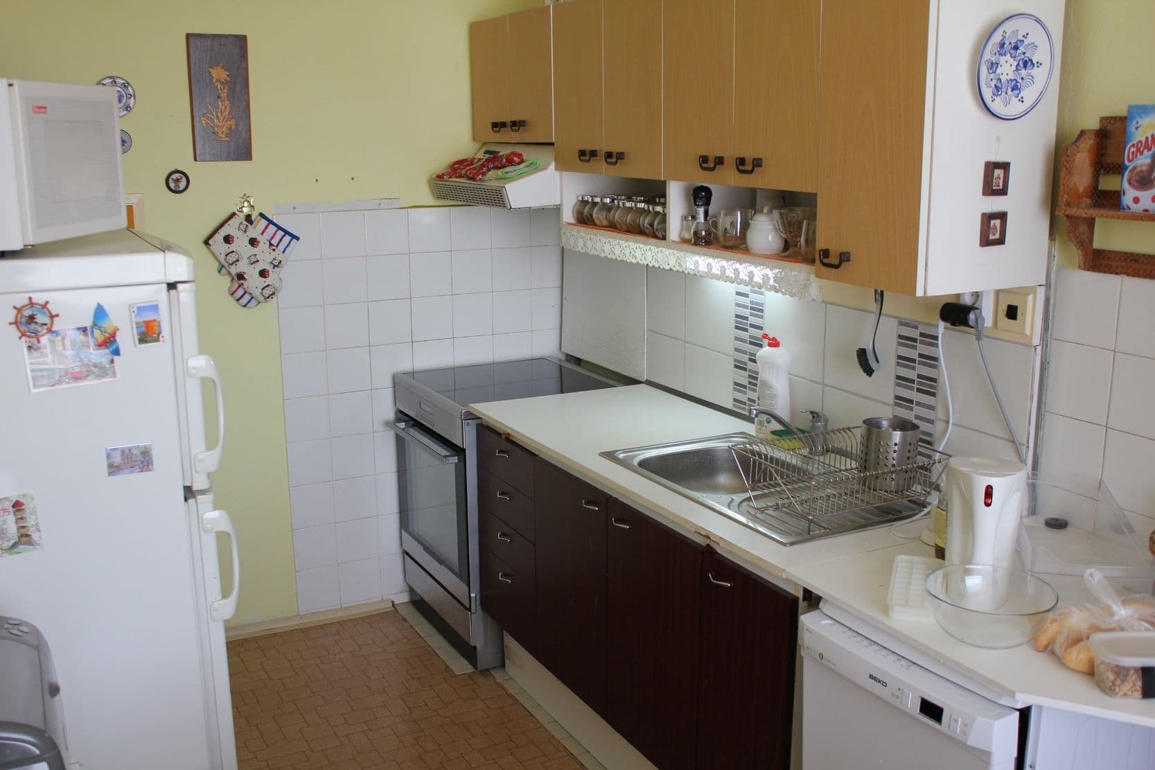 Pronájem bytu 4+1 100 m², Svážná, Brno, Jihomoravský kraj Pronájem bytu 4+1 100 m², Svážná, Brno, Jihomoravský kraj