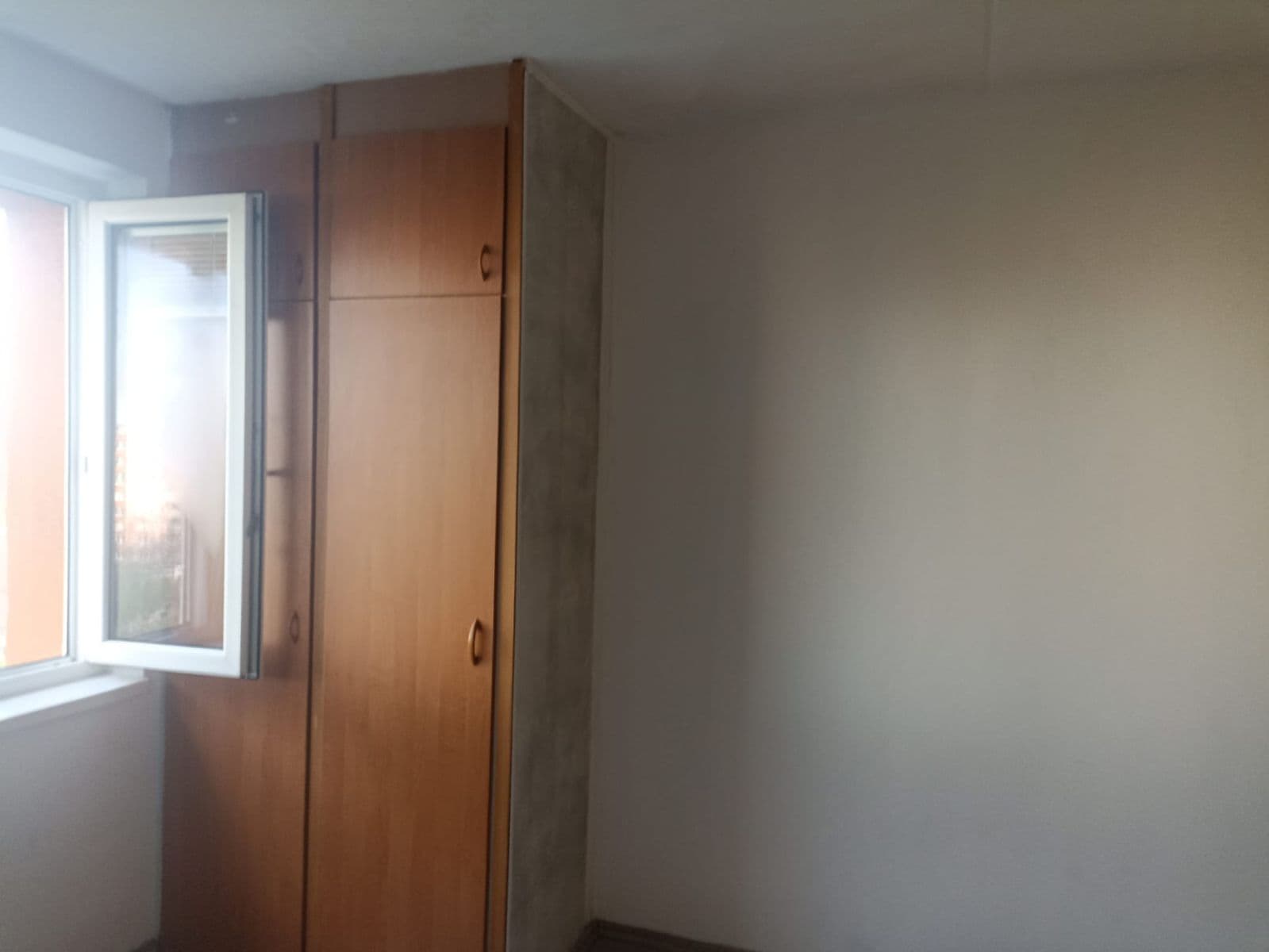 Pronájem bytu 1+kk 40 m², Na Borku, Jirkov, Ústecký kraj Pronájem bytu 1+kk 40 m², Na Borku, Jirkov, Ústecký kraj