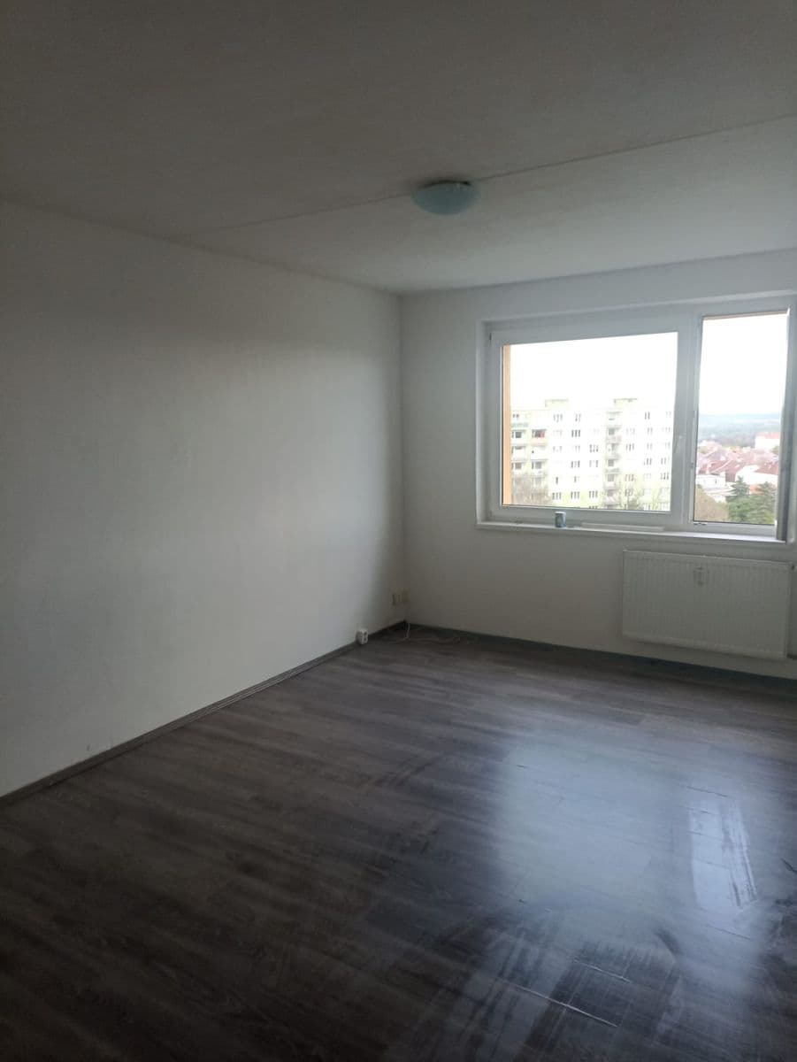 Pronájem bytu 1+kk 40 m², Na Borku, Jirkov, Ústecký kraj Pronájem bytu 1+kk 40 m², Na Borku, Jirkov, Ústecký kraj