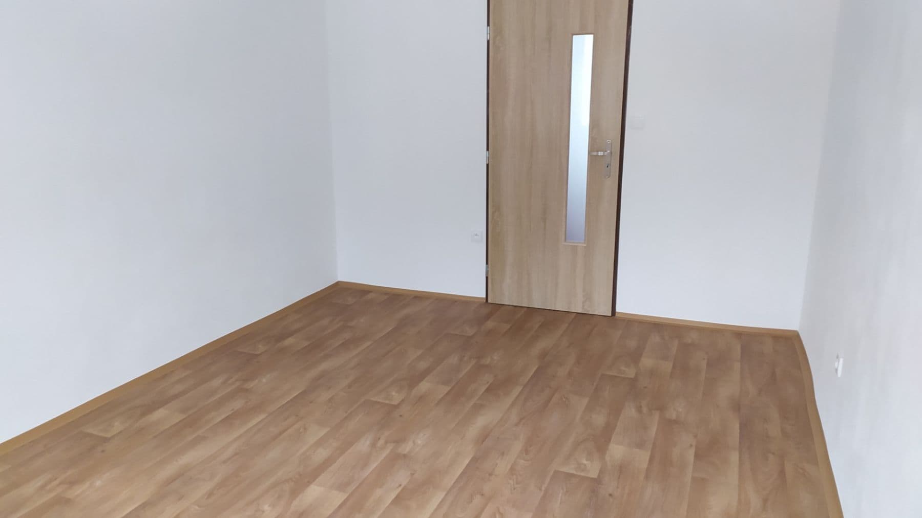 Pronájem bytu 3+1 63 m², Karla Čapka, Lomnice nad Popelkou, Liberecký kraj Pronájem bytu 3+1 63 m², Karla Čapka, Lomnice nad Popelkou, Liberecký kraj