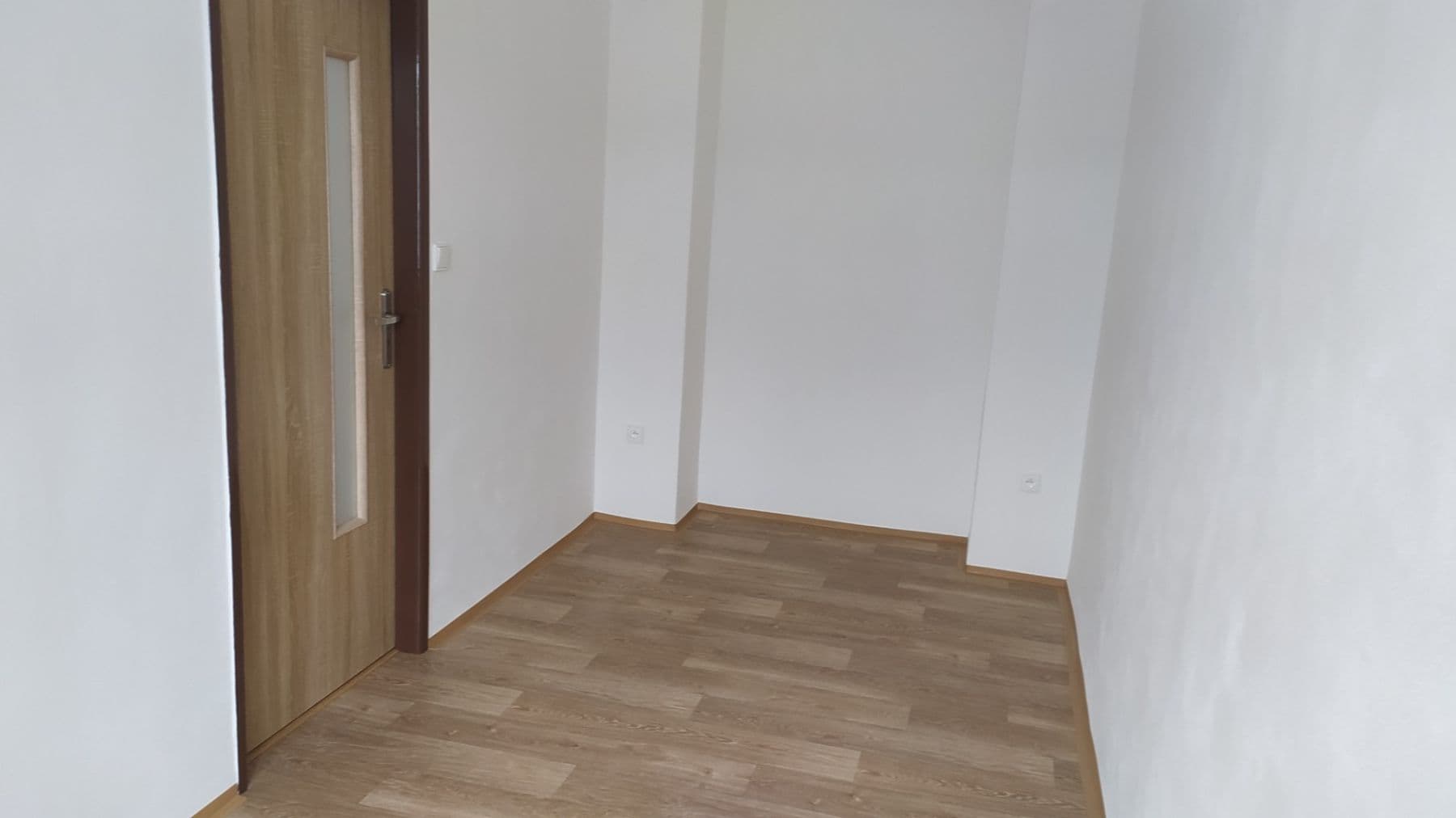 Pronájem bytu 3+1 63 m², Karla Čapka, Lomnice nad Popelkou, Liberecký kraj Pronájem bytu 3+1 63 m², Karla Čapka, Lomnice nad Popelkou, Liberecký kraj