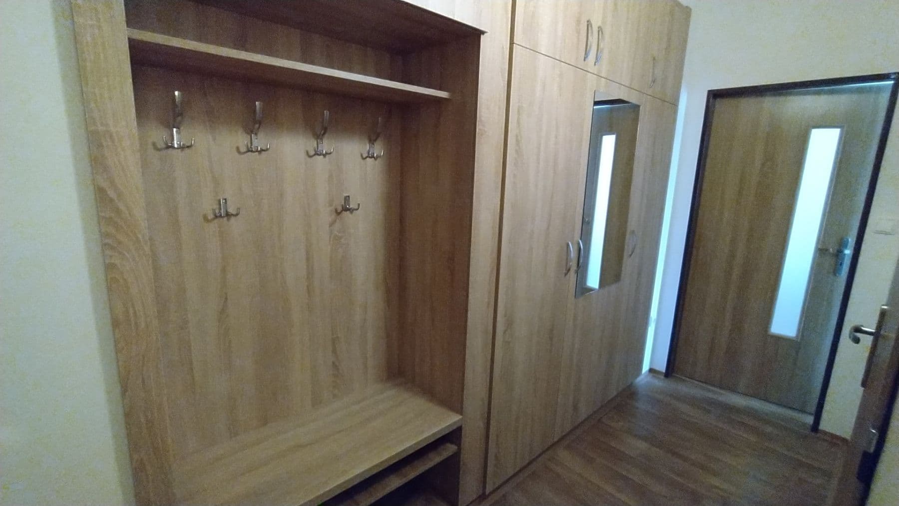 Pronájem bytu 3+1 63 m², Karla Čapka, Lomnice nad Popelkou, Liberecký kraj Pronájem bytu 3+1 63 m², Karla Čapka, Lomnice nad Popelkou, Liberecký kraj