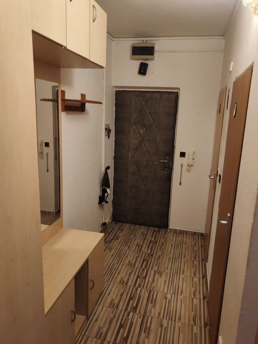 Prodej bytu 3+1 74 m², Tlapákova, Ostrava, Moravskoslezský kraj Prodej bytu 3+1 74 m², Tlapákova, Ostrava, Moravskoslezský kraj