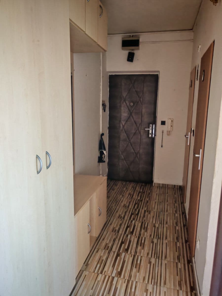 Prodej bytu 3+1 74 m², Tlapákova, Ostrava, Moravskoslezský kraj Prodej bytu 3+1 74 m², Tlapákova, Ostrava, Moravskoslezský kraj