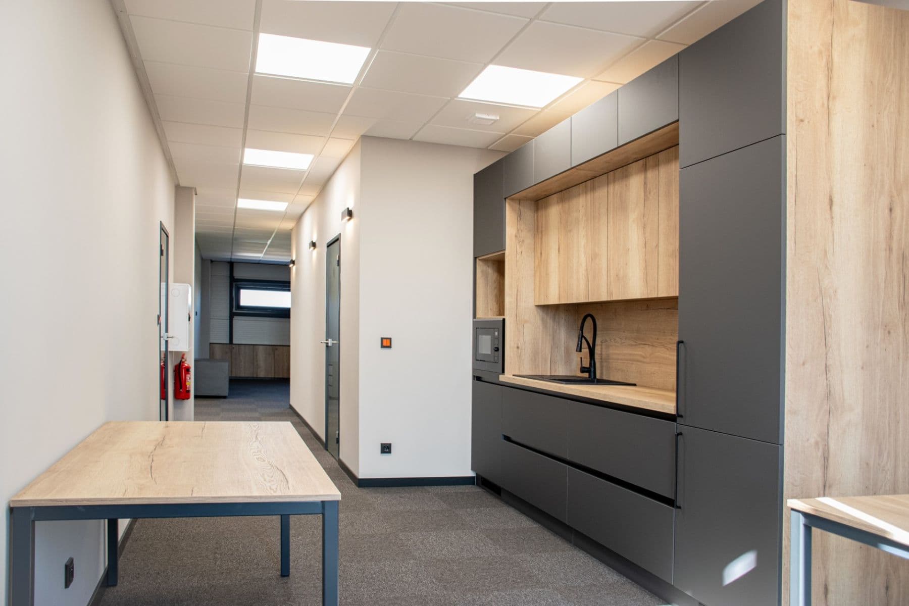 Pronájem kanceláře 280 m², Pražská, Slaný, Středočeský kraj Pronájem kanceláře 280 m², Pražská, Slaný, Středočeský kraj