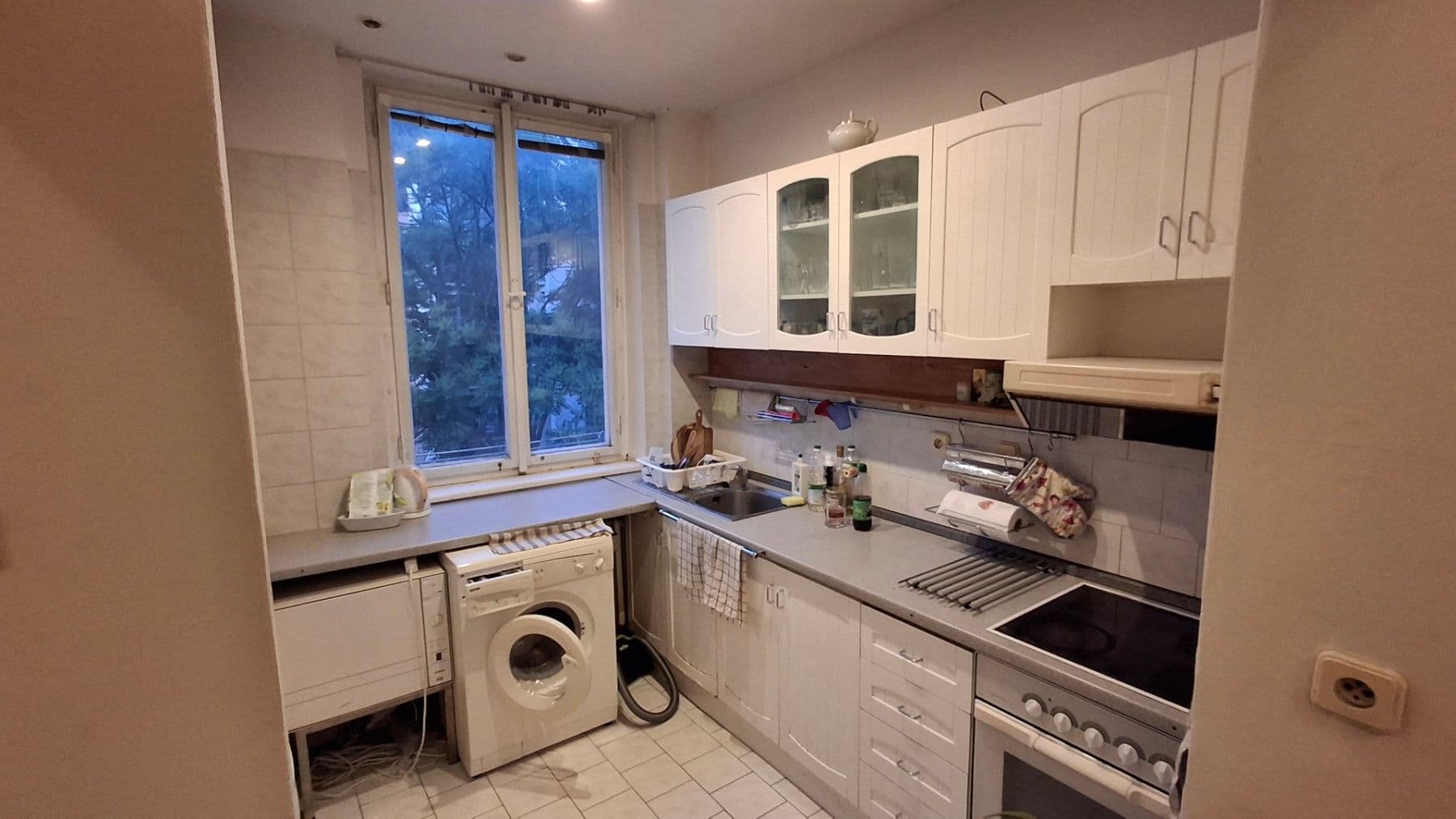 Pronájem bytu 3+1 11 m², Londýnská, Praha, Praha Pronájem bytu 3+1 11 m², Londýnská, Praha, Praha