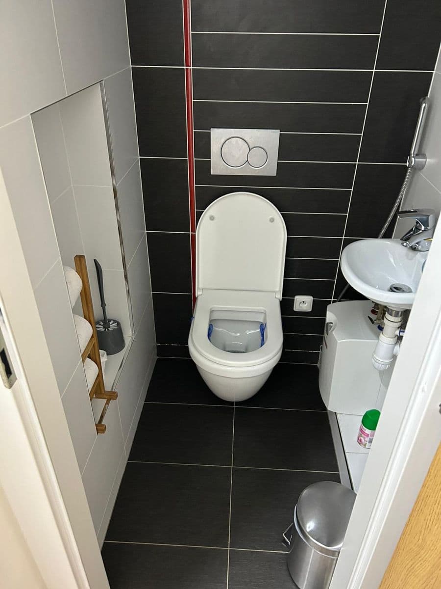 Pronájem bytu 3+kk 74 m², Křižíkova, Praha, Praha Pronájem bytu 3+kk 74 m², Křižíkova, Praha, Praha