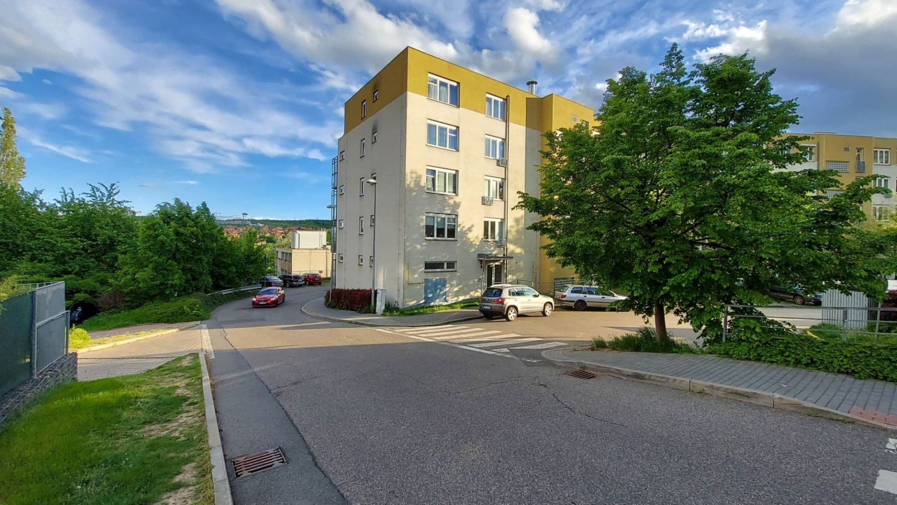 Pronájem bytu 2+kk 42 m², Jeřabinová, Praha, Praha Pronájem bytu 2+kk 42 m², Jeřabinová, Praha, Praha