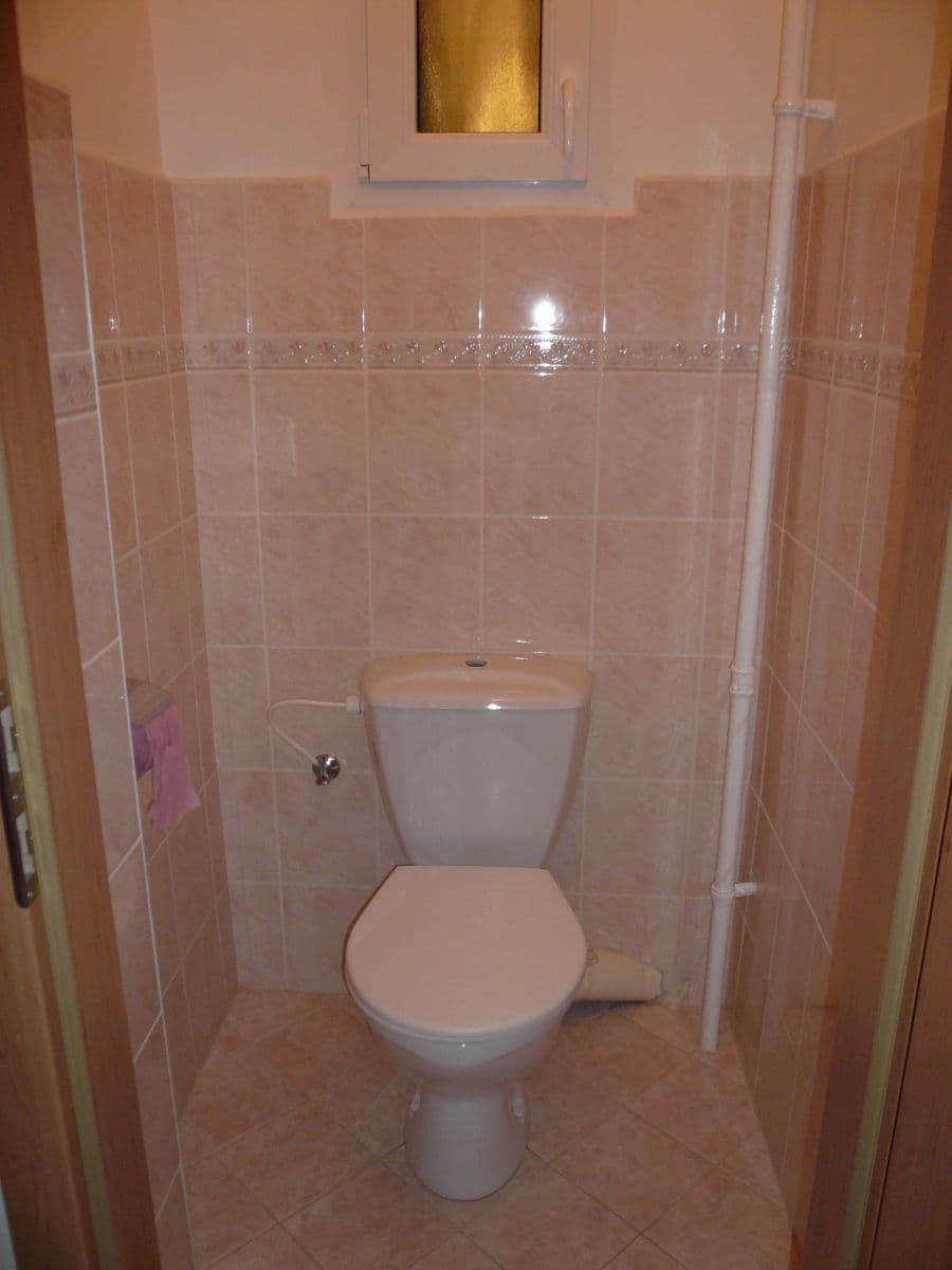 Pronájem bytu 1+1 43 m², Poupětova, Praha, Praha Pronájem bytu 1+1 43 m², Poupětova, Praha, Praha