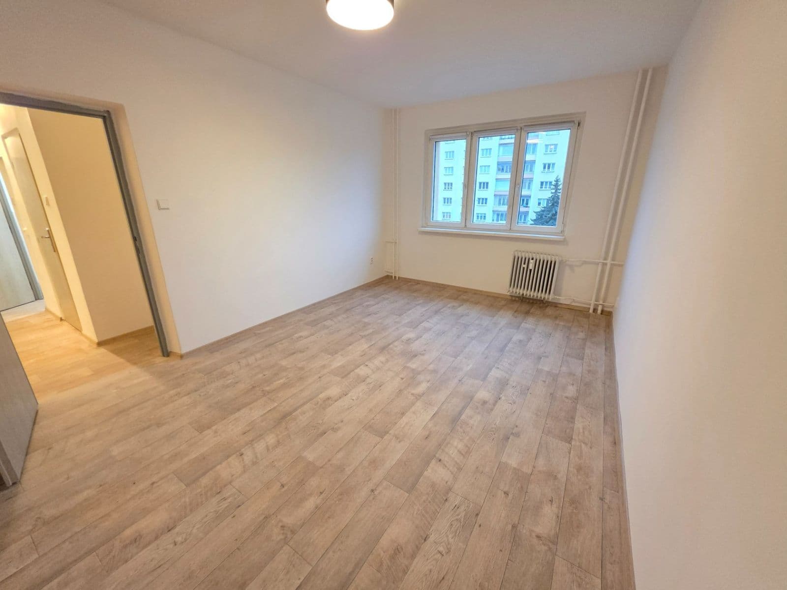 Pronájem bytu 2+1 56 m², Jaroslava Vrchlického, Most, Ústecký kraj Pronájem bytu 2+1 56 m², Jaroslava Vrchlického, Most, Ústecký kraj