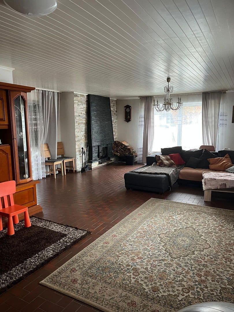 Prodej domu 208 m², pozemek 984 m², Schnaittach, Bavorsko Prodej domu 208 m², pozemek 984 m², Schnaittach, Bavorsko