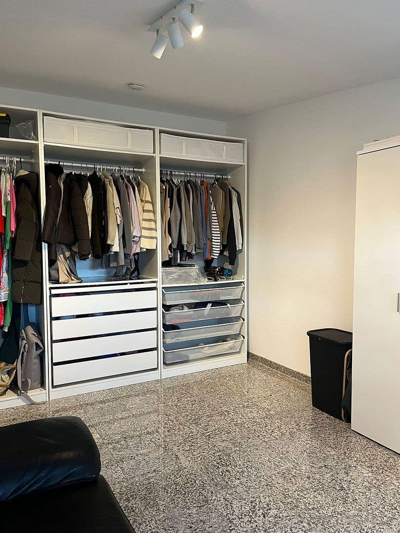 Pronájem bytu 3+1 86 m², Schultheißenstraße 21, Hameln, Dolní Sasko Pronájem bytu 3+1 86 m², Schultheißenstraße 21, Hameln, Dolní Sasko