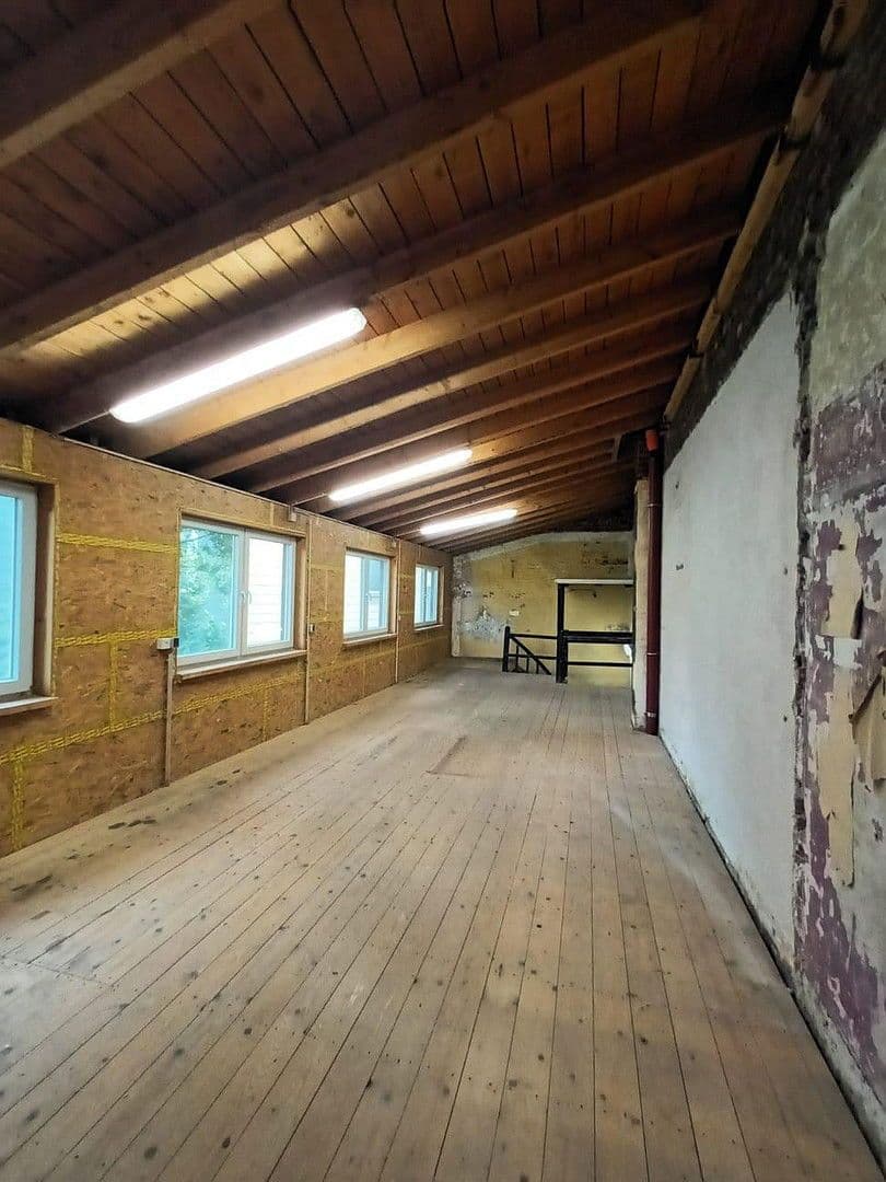 Pronájem nebytového prostoru 100 m², Möbecker Str 21, Wuppertal, Severní Porýní-Vestfálsko Pronájem nebytového prostoru 100 m², Möbecker Str 21, Wuppertal, Severní Porýní-Vestfálsko