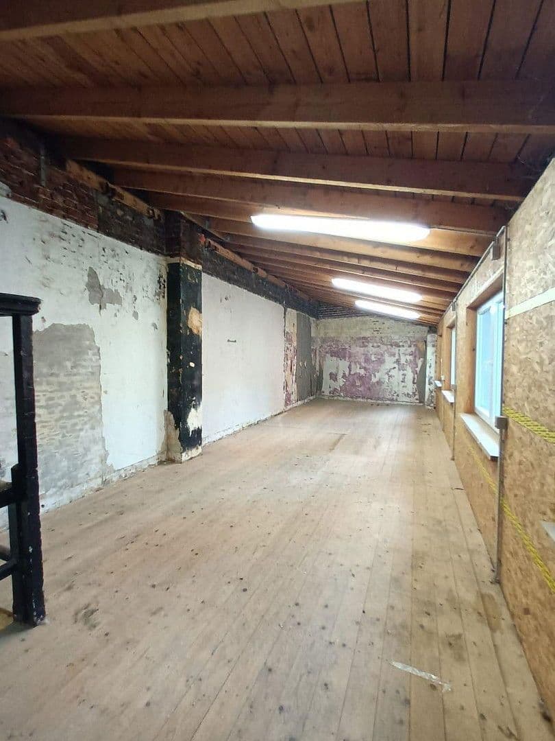 Pronájem nebytového prostoru 100 m², Möbecker Str 21, Wuppertal, Severní Porýní-Vestfálsko Pronájem nebytového prostoru 100 m², Möbecker Str 21, Wuppertal, Severní Porýní-Vestfálsko