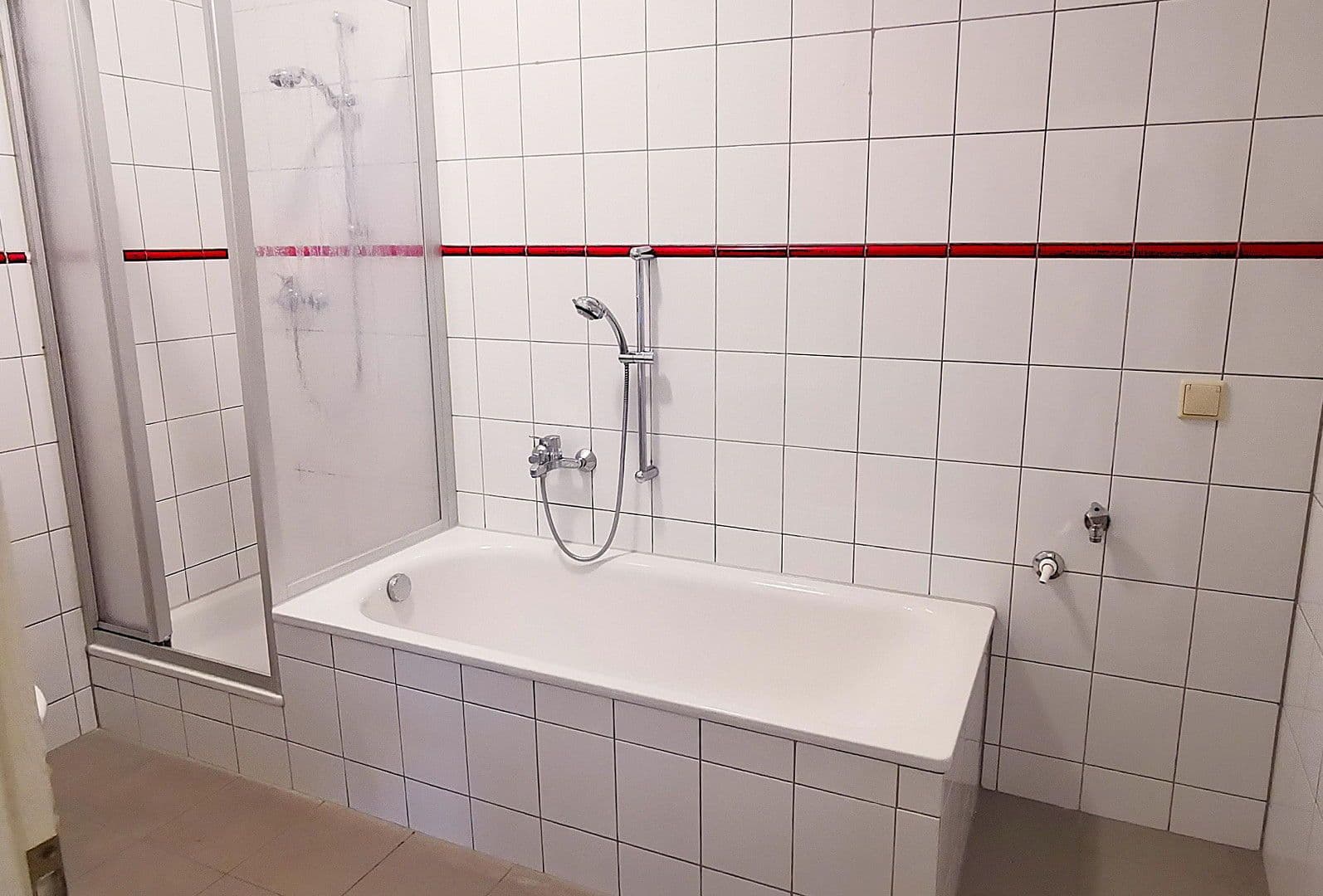 Pronájem bytu 3+1 95 m², Petersstrasse 23, Freiberg, Sasko Pronájem bytu 3+1 95 m², Petersstrasse 23, Freiberg, Sasko