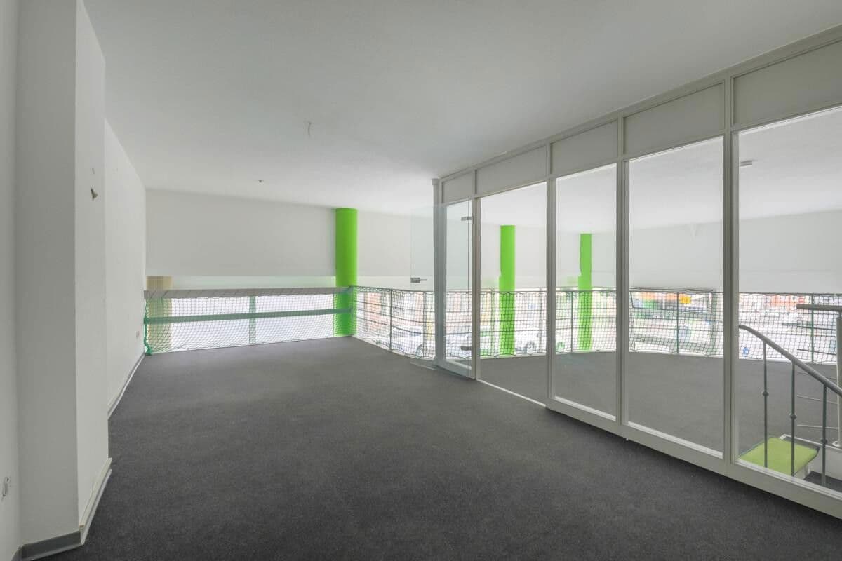 Pronájem nebytového prostoru 836 m², Durlacherstraße 70 & 72, Pforzheim, Bádensko-Württembersko Pronájem nebytového prostoru 836 m², Durlacherstraße 70 & 72, Pforzheim, Bádensko-Württembersko