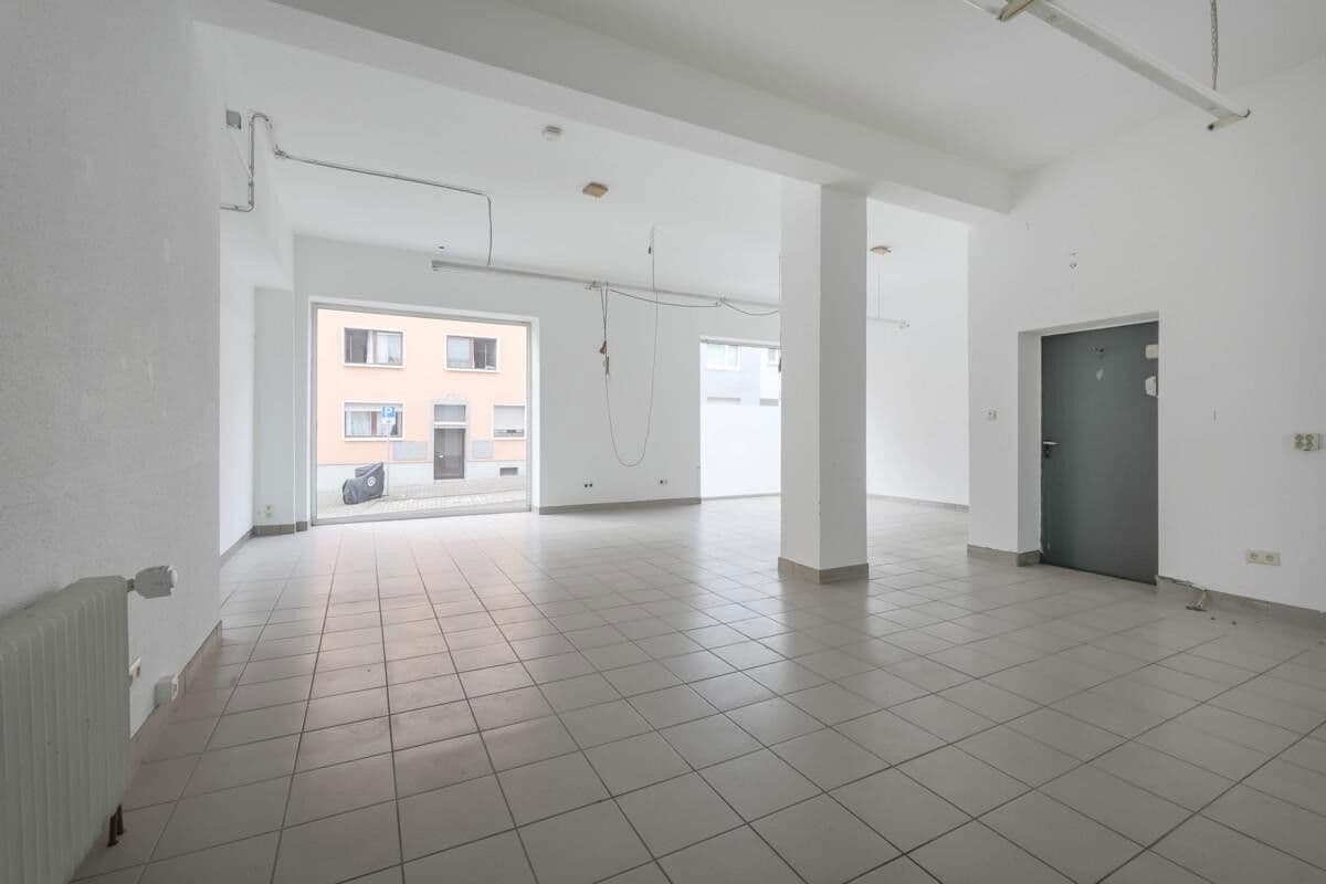 Pronájem nebytového prostoru 836 m², Durlacherstraße 70 & 72, Pforzheim, Bádensko-Württembersko Pronájem nebytového prostoru 836 m², Durlacherstraße 70 & 72, Pforzheim, Bádensko-Württembersko