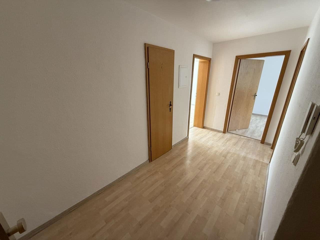 Pronájem bytu 3+1 65 m², Haselbrunner Str. 73, Plauen, Sasko Pronájem bytu 3+1 65 m², Haselbrunner Str. 73, Plauen, Sasko