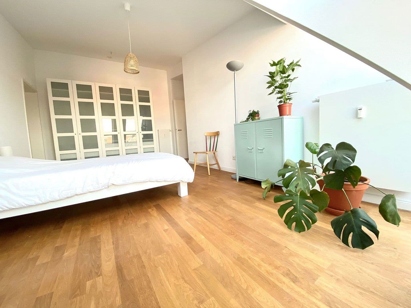 Pronájem bytu 3+1 119 m², Berlin, Berlín Pronájem bytu 3+1 119 m², Berlin, Berlín