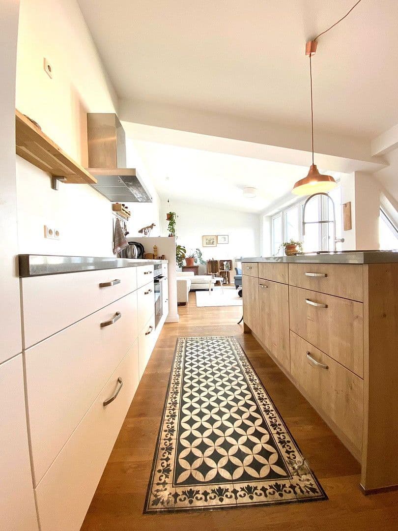 Pronájem bytu 3+1 119 m², Berlin, Berlín Pronájem bytu 3+1 119 m², Berlin, Berlín