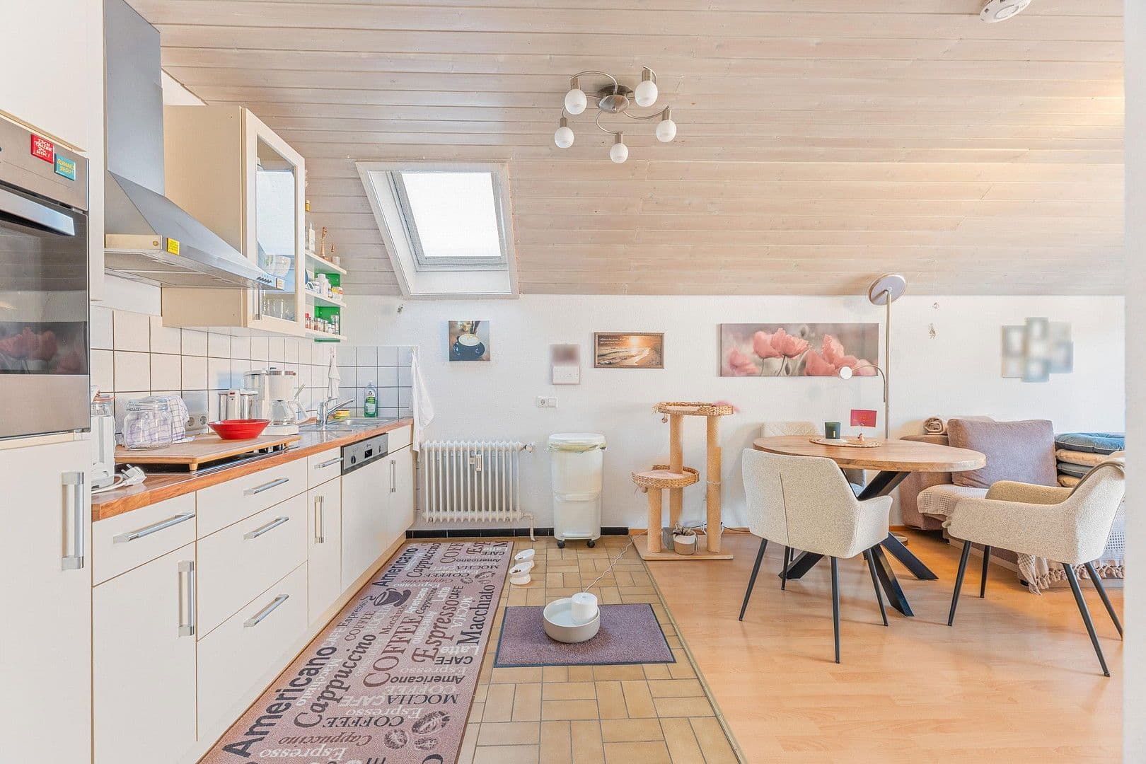 Prodej bytu 3+1 58 m², Brühlstr. 13, Beuren, Bádensko-Württembersko Prodej bytu 3+1 58 m², Brühlstr. 13, Beuren, Bádensko-Württembersko