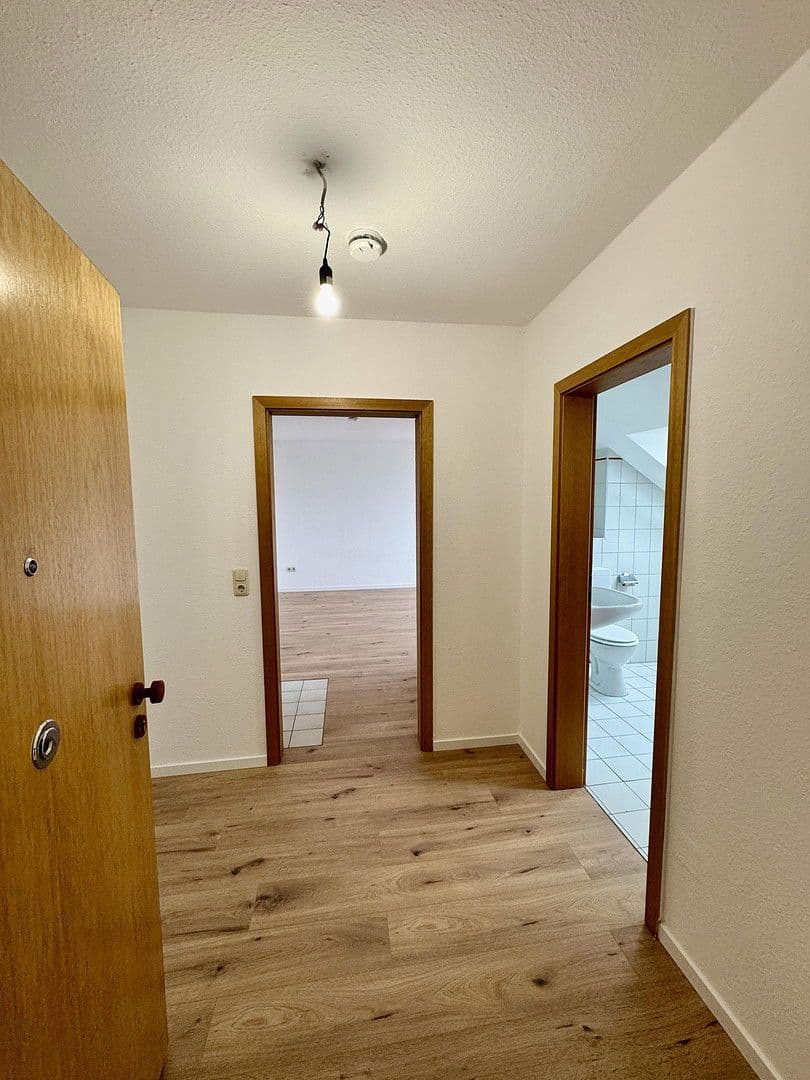 Pronájem bytu 1+1 30 m², Kassel, Hessen Pronájem bytu 1+1 30 m², Kassel, Hessen