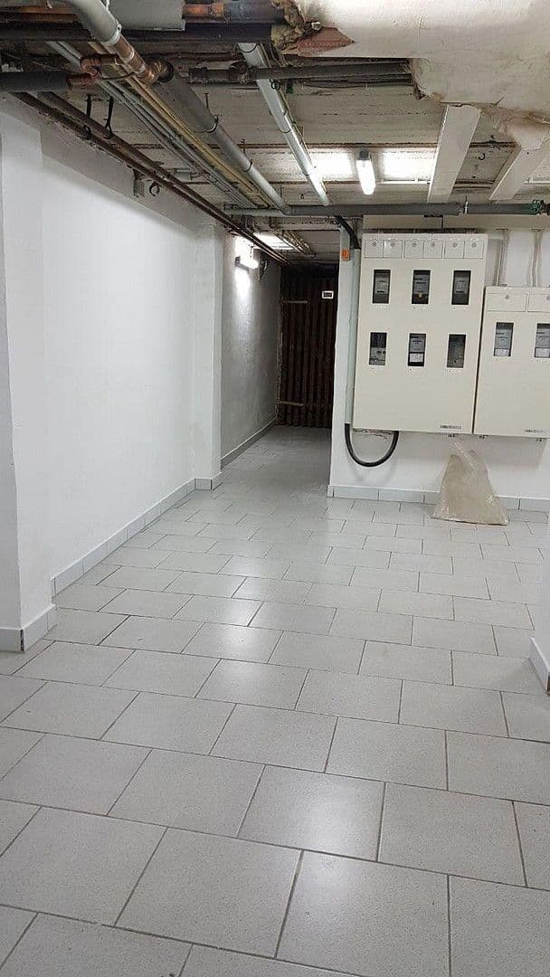 Prodej domu 591 m², pozemek 232 m², Rathausstr.2, Peine, Dolní Sasko Prodej domu 591 m², pozemek 232 m², Rathausstr.2, Peine, Dolní Sasko