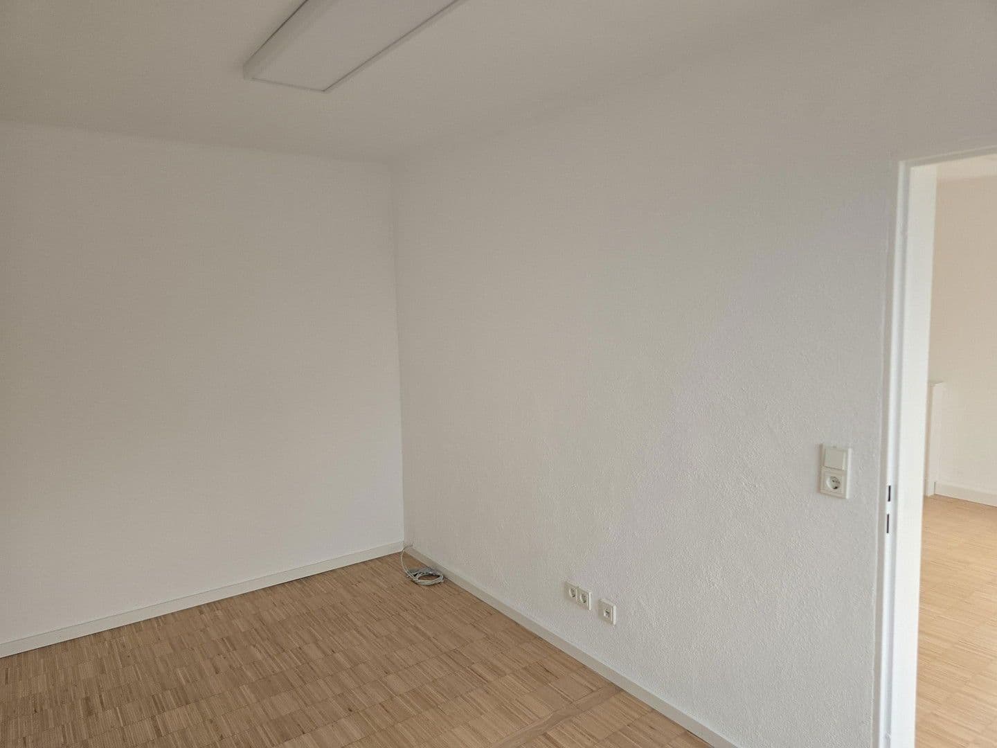 Pronájem kanceláře 49 m², Im Gewerbegebiet 11, Sankt Ingbert, Země Sársko Pronájem kanceláře 49 m², Im Gewerbegebiet 11, Sankt Ingbert, Země Sársko