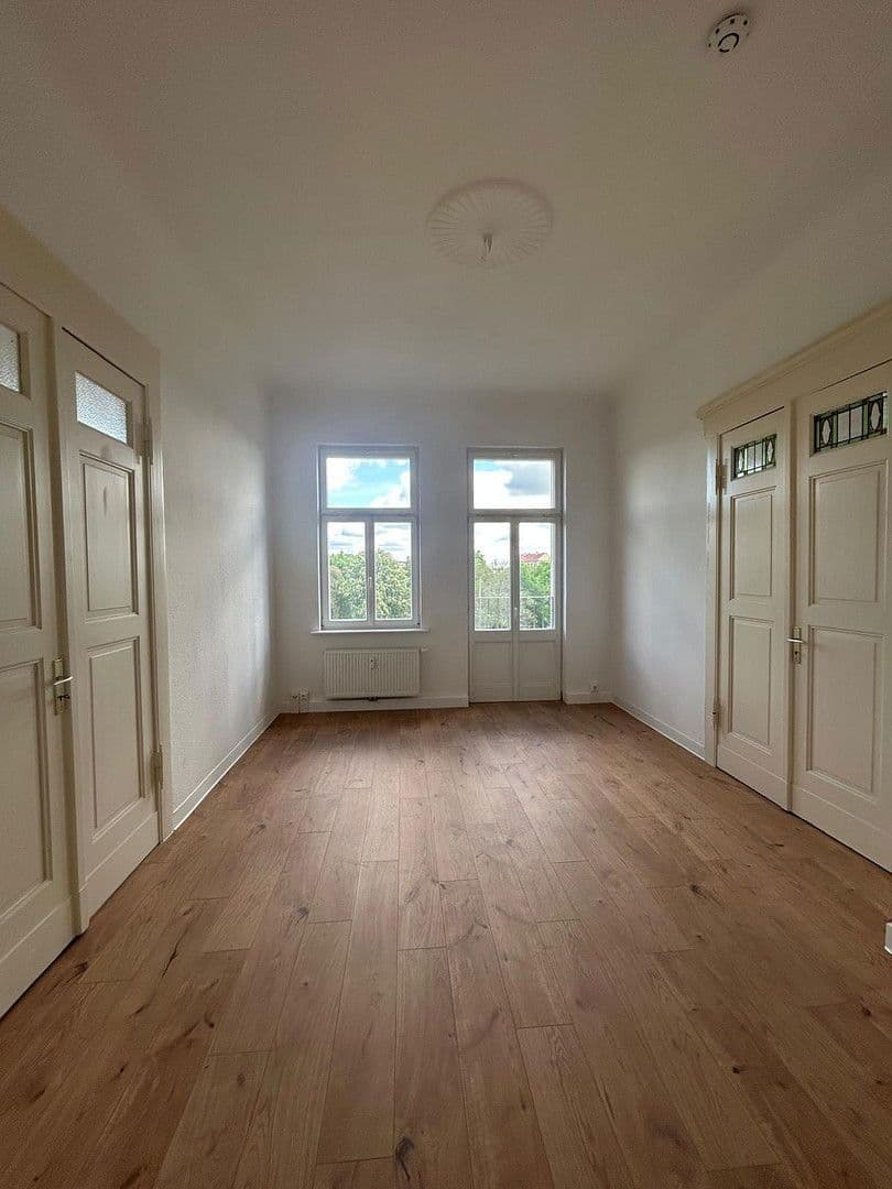 Pronájem bytu 4+1 102 m², Paracelsusstraße 2c, Halle (Saale), Sasko-Anhaltsko Pronájem bytu 4+1 102 m², Paracelsusstraße 2c, Halle (Saale), Sasko-Anhaltsko