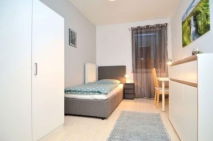 Pronájem bytu 20 m², An der Kaiseraue 11, Bochum, Severní Porýní-Vestfálsko Pronájem bytu 20 m², An der Kaiseraue 11, Bochum, Severní Porýní-Vestfálsko