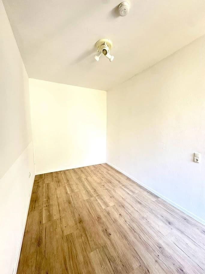 Pronájem bytu 2+1 49 m², Mathildenstr. 10, Fürth, Bavorsko Pronájem bytu 2+1 49 m², Mathildenstr. 10, Fürth, Bavorsko