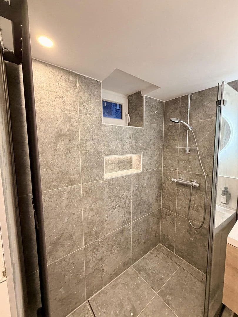 Pronájem bytu 2+1 50 m², Mathildenstr. 10, Fürth, Bavorsko Pronájem bytu 2+1 50 m², Mathildenstr. 10, Fürth, Bavorsko