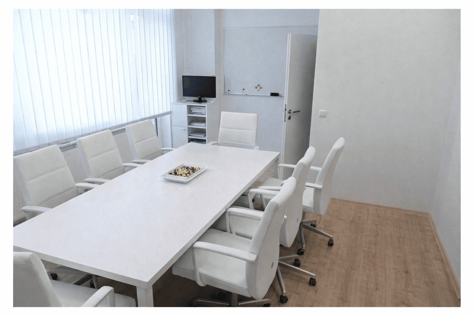 Prodej kanceláře 125 m², Berlin, Berlín Prodej kanceláře 125 m², Berlin, Berlín