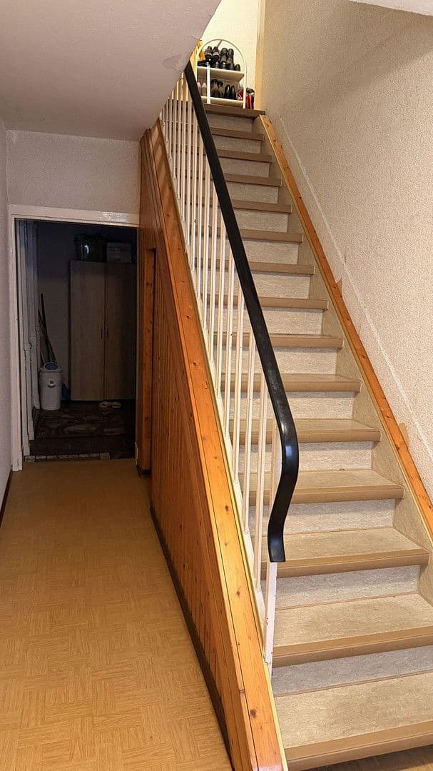 Prodej domu 408 m², pozemek 362 m², Weilheim, Bádensko-Württembersko Prodej domu 408 m², pozemek 362 m², Weilheim, Bádensko-Württembersko