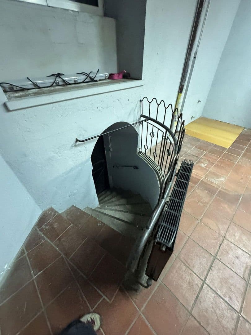 Pronájem nebytového prostoru 70 m², Innsbruck, Tyrolsko Pronájem nebytového prostoru 70 m², Innsbruck, Tyrolsko