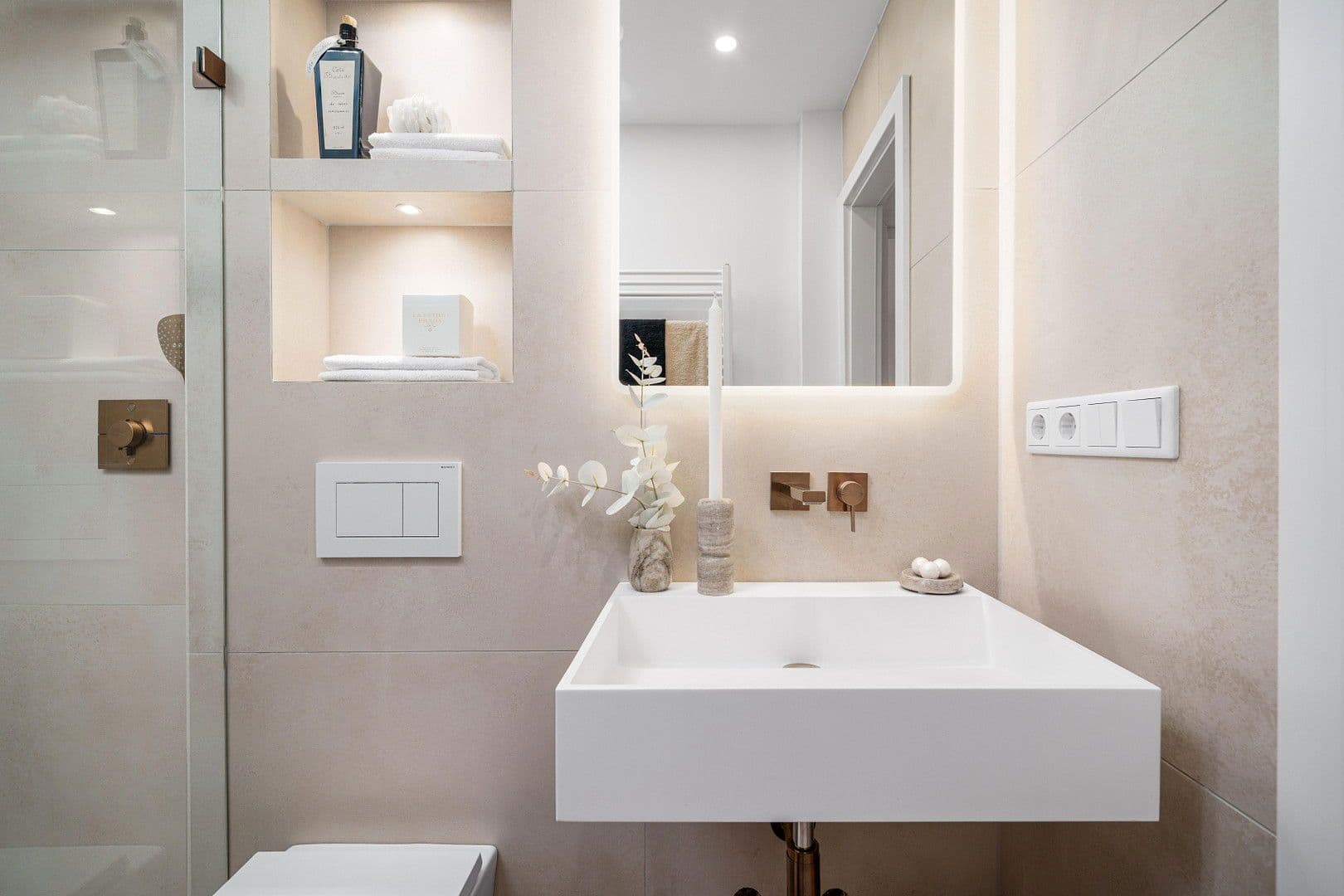 Prodej bytu 2+1 54 m², München, Bavorsko Prodej bytu 2+1 54 m², München, Bavorsko