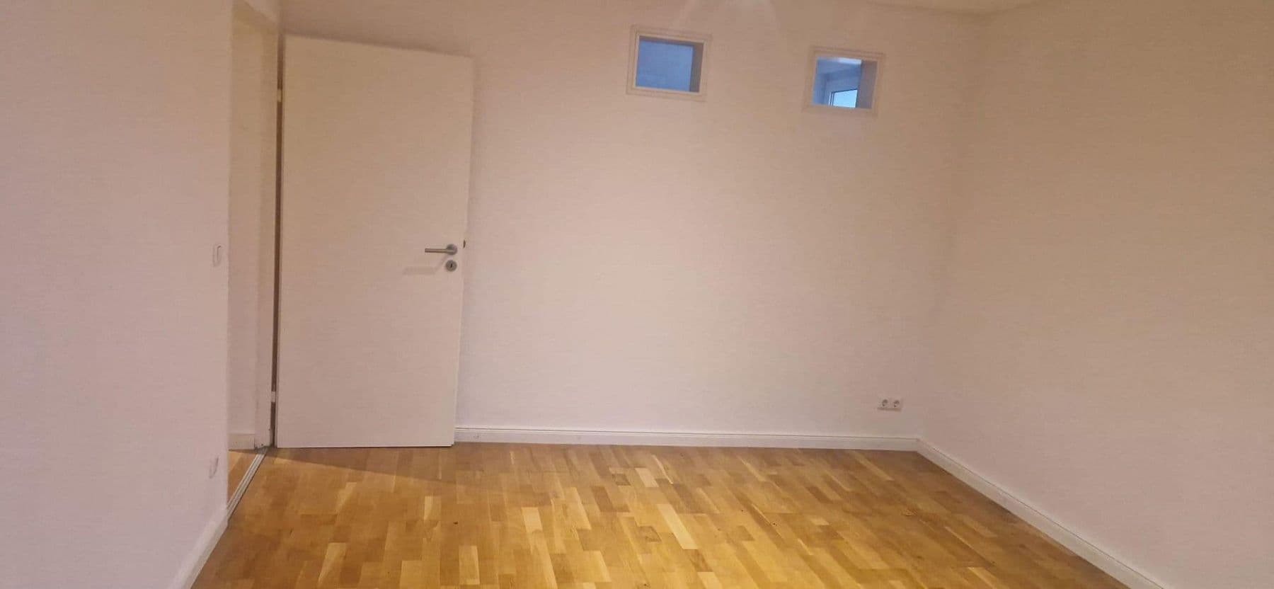 Pronájem bytu 3+1 69 m², Am Forsthaus Gravenbruch 53, Neu-Isenburg, Hessen Pronájem bytu 3+1 69 m², Am Forsthaus Gravenbruch 53, Neu-Isenburg, Hessen
