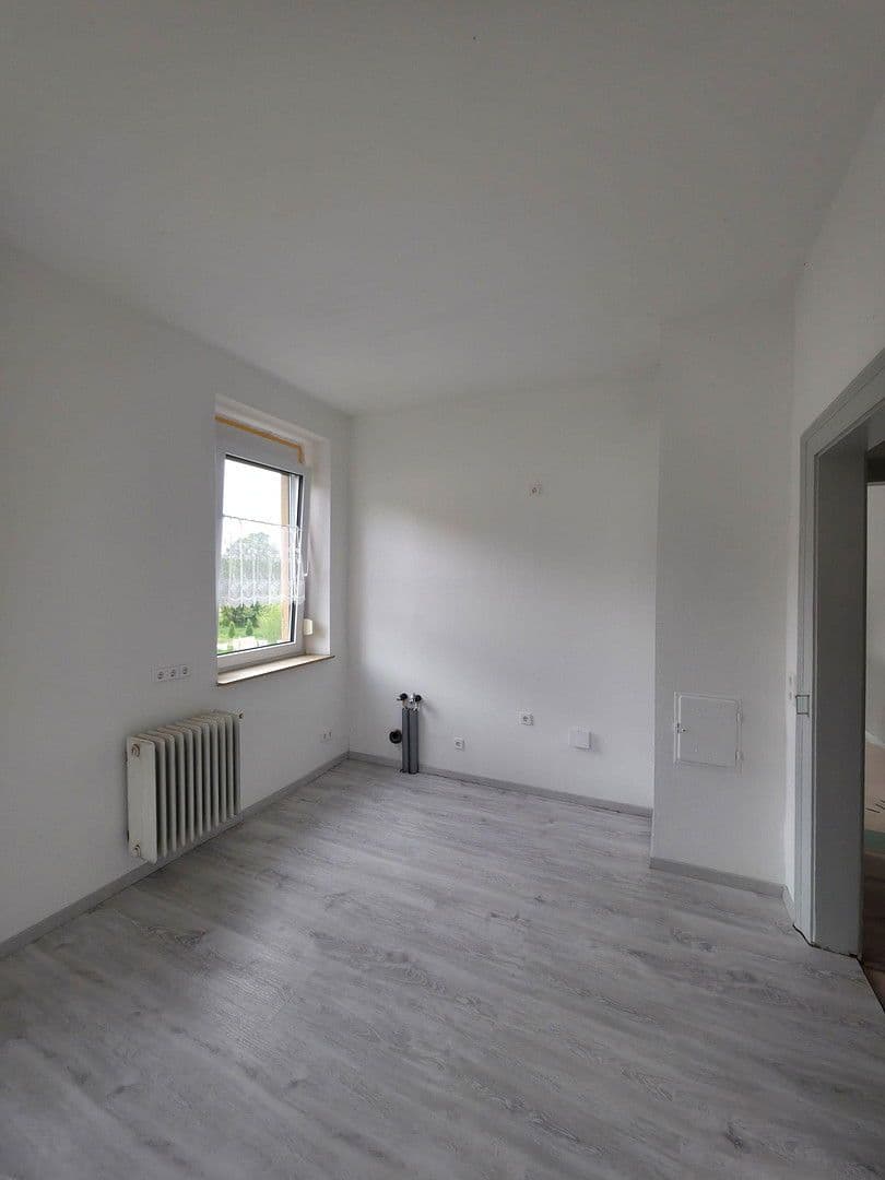Pronájem bytu 5+1 105 m², Ellwangen (Jagst), Bádensko-Württembersko Pronájem bytu 5+1 105 m², Ellwangen (Jagst), Bádensko-Württembersko