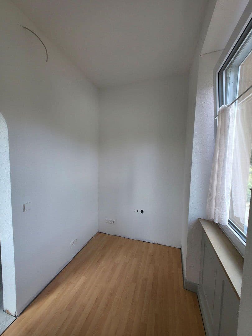 Pronájem bytu 5+1 105 m², Ellwangen (Jagst), Bádensko-Württembersko Pronájem bytu 5+1 105 m², Ellwangen (Jagst), Bádensko-Württembersko