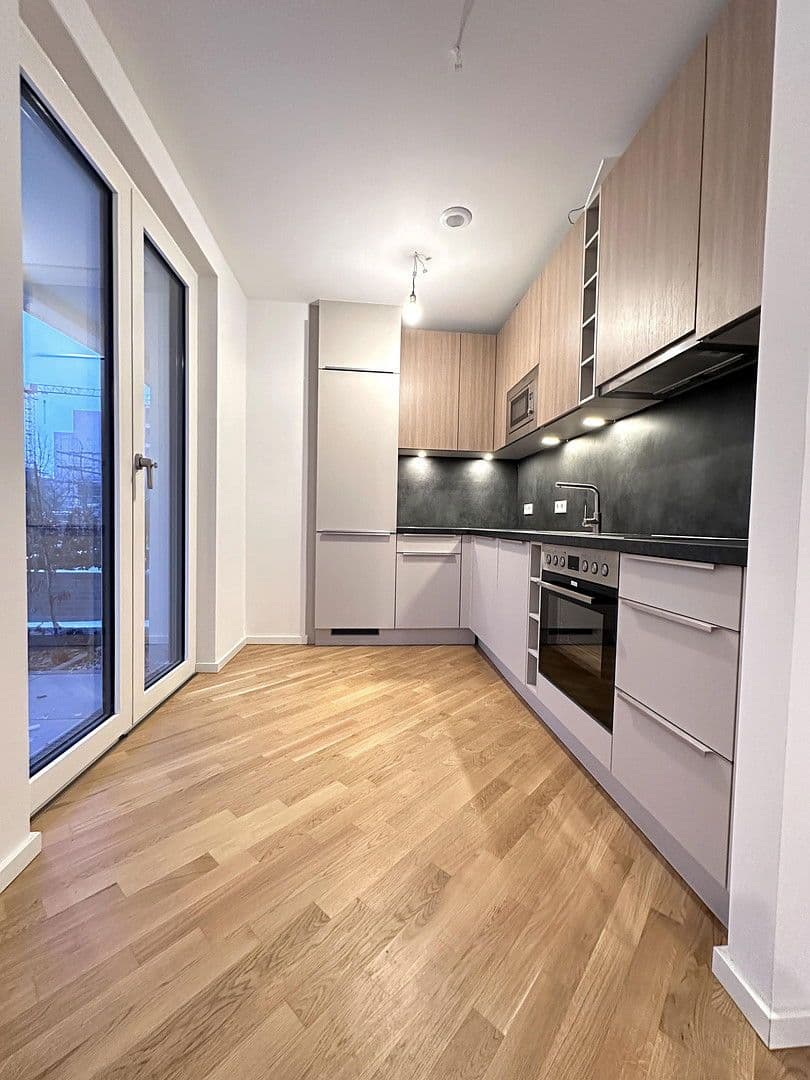 Pronájem bytu 2+kk 78 m², Wiesbadener Strasse 56 D, Berlin, Berlín Pronájem bytu 2+kk 78 m², Wiesbadener Strasse 56 D, Berlin, Berlín