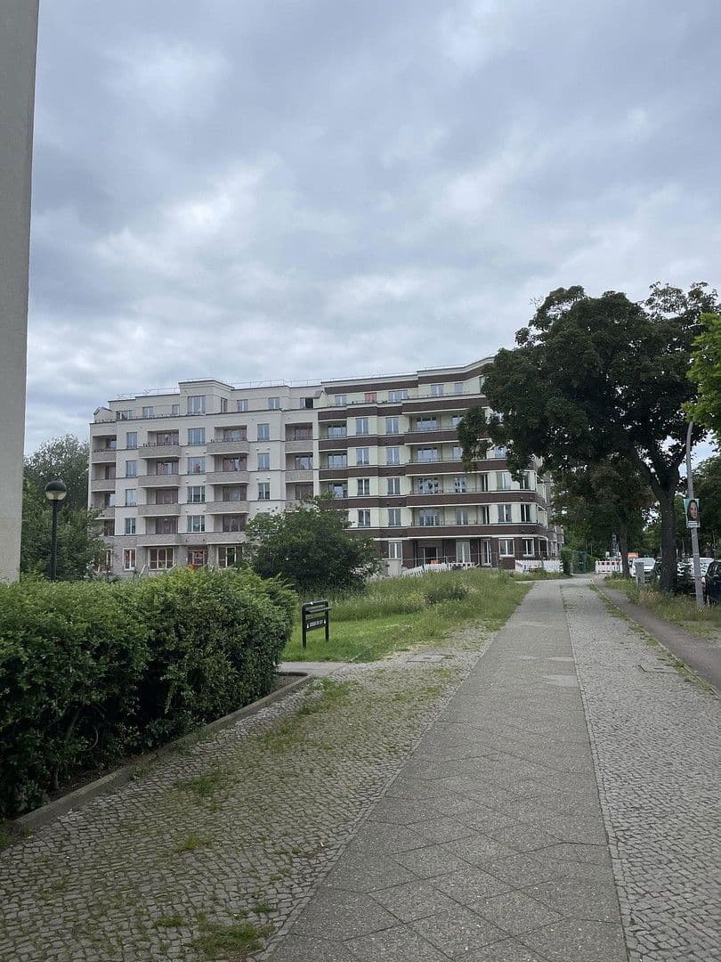 Pronájem bytu 2+kk 78 m², Wiesbadener Strasse 56 D, Berlin, Berlín Pronájem bytu 2+kk 78 m², Wiesbadener Strasse 56 D, Berlin, Berlín