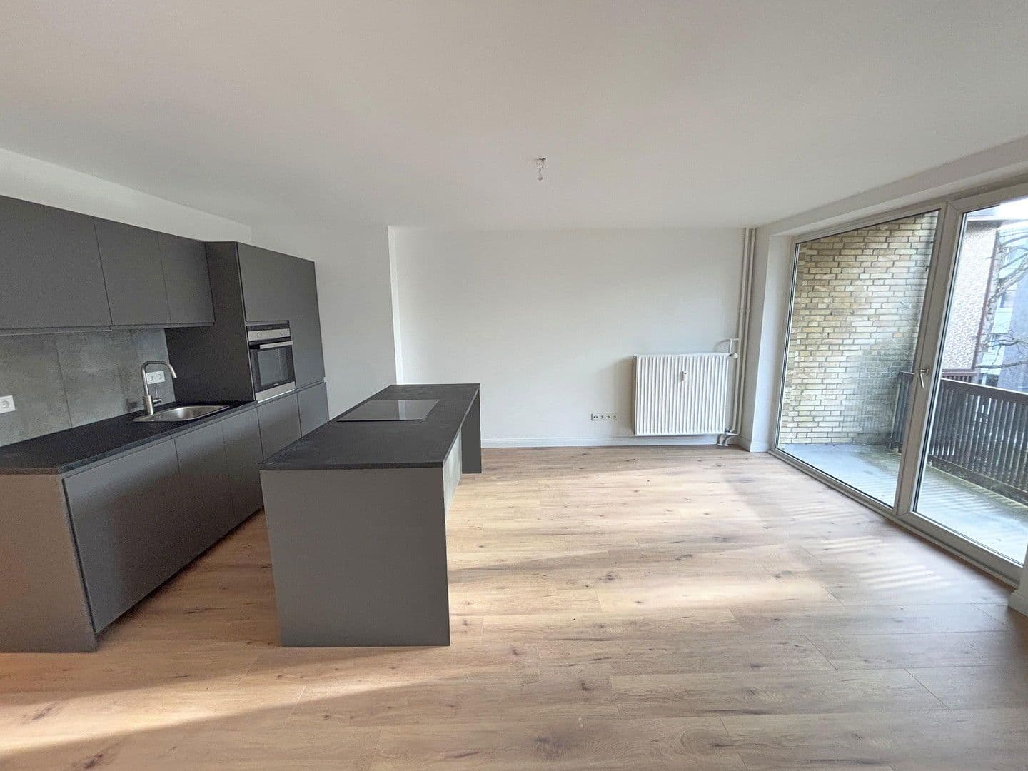 Prodej bytu 5+1 85 m², Hamburg, Hamburg Prodej bytu 5+1 85 m², Hamburg, Hamburg