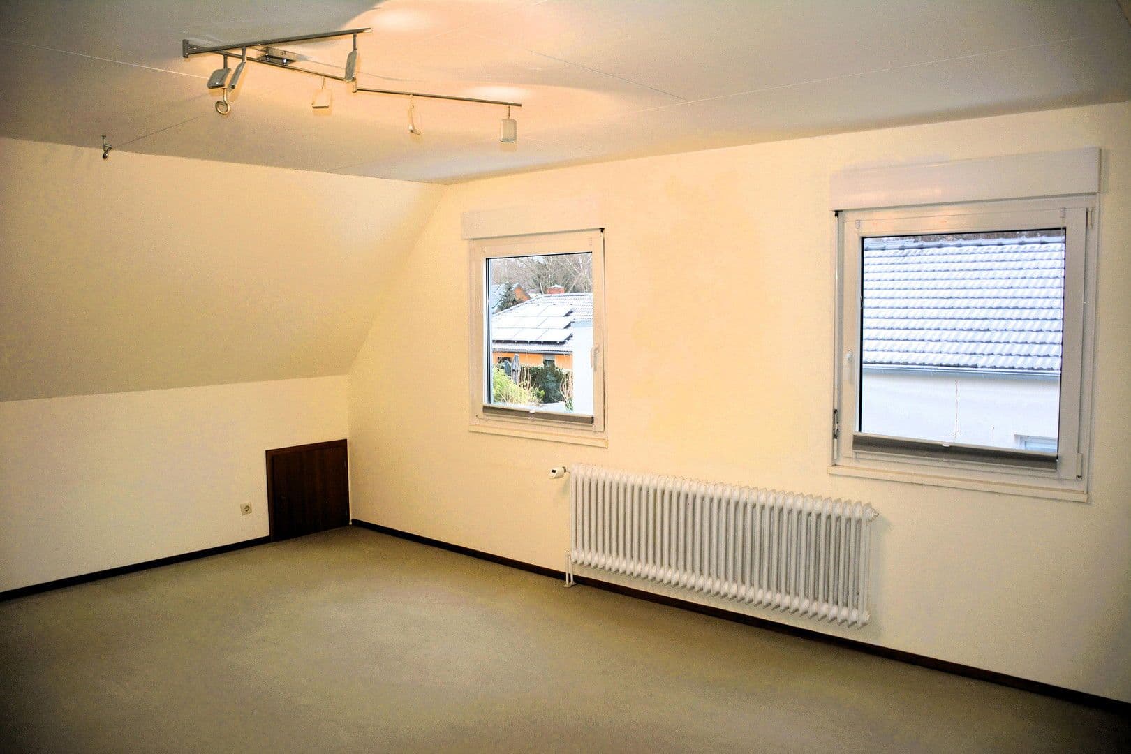 Prodej domu 129 m², pozemek 500 m², Berlin, Berlín Prodej domu 129 m², pozemek 500 m², Berlin, Berlín