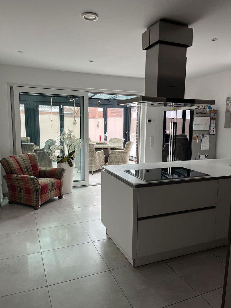 Prodej domu 217 m², pozemek 669 m², Oll Deep 11, Esens, Dolní Sasko Prodej domu 217 m², pozemek 669 m², Oll Deep 11, Esens, Dolní Sasko